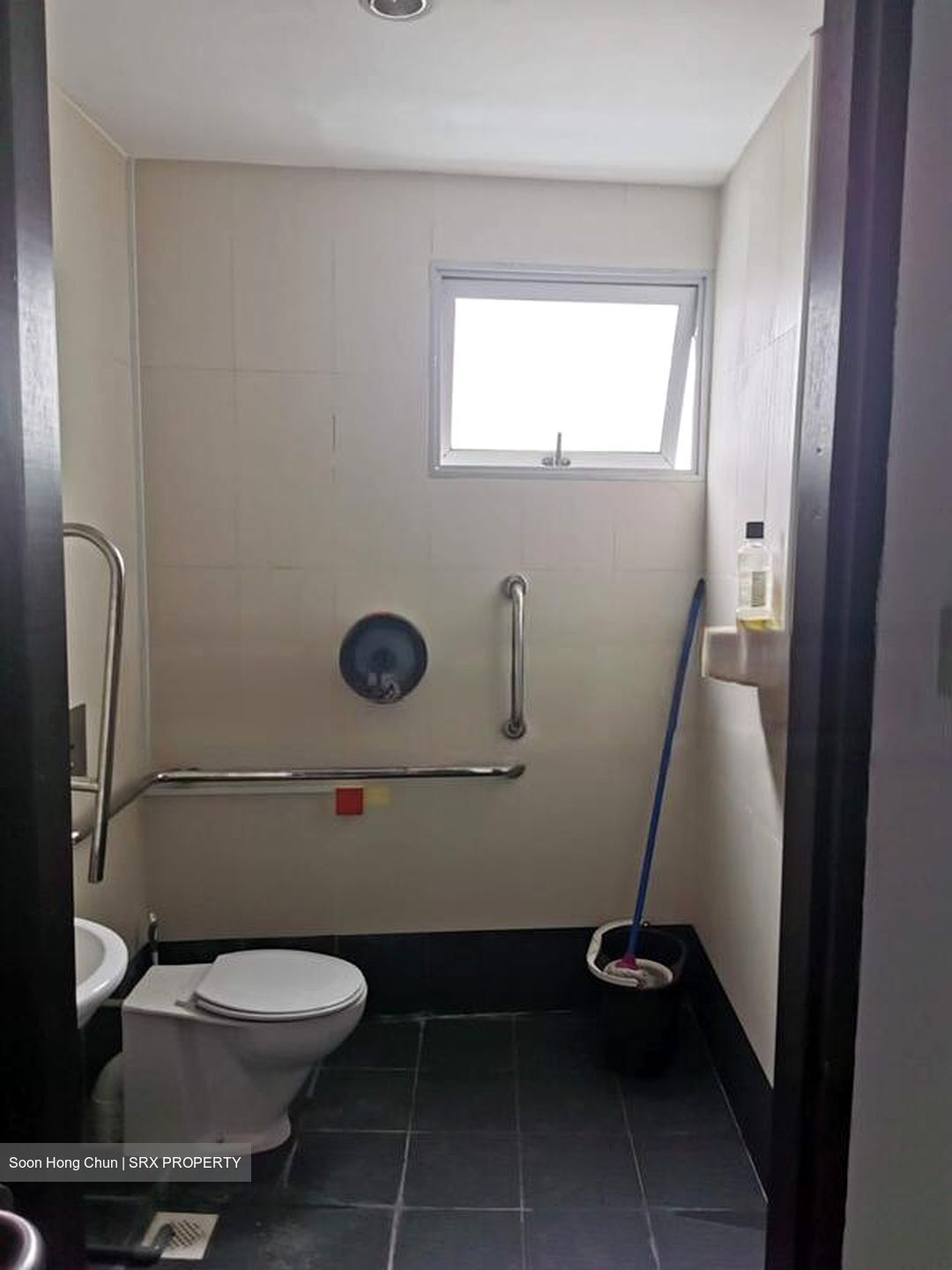 Upper Circular Road (D1), Office #460157331